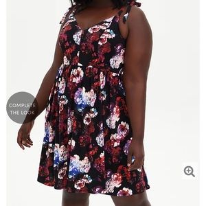 NWT Torrid Floral Skater Dress